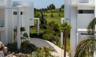 New, modern raised garden apartment with golf, mountain- and sea-views for sale in Benahavis - Marbella 5826 