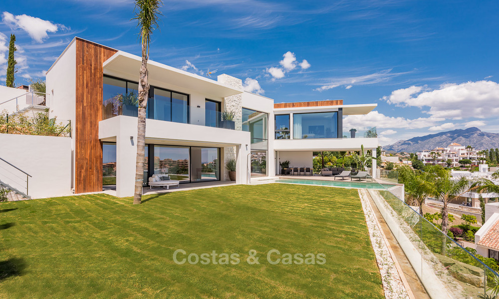 Turnkey exclusive high-end designer villa for sale, with panoramic sea, golf and mountain views, Benahavis - Marbella 5874
