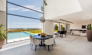 Turnkey exclusive high-end designer villa for sale, with panoramic sea, golf and mountain views, Benahavis - Marbella 5884 