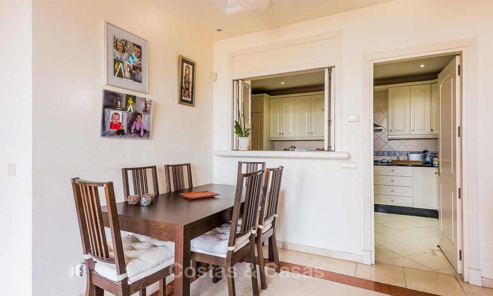 Spacious beachside penthouse apartment for sale, in a luxurious complex, Elviria, Marbella 6003
