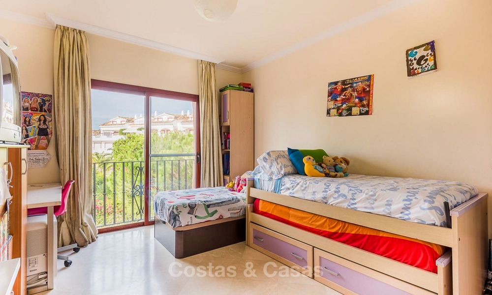 Spacious beachside penthouse apartment for sale, in a luxurious complex, Elviria, Marbella 6008