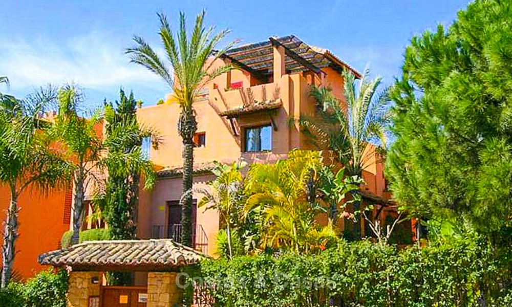 Spacious beachside penthouse apartment for sale, in a luxurious complex, Elviria, Marbella 6013