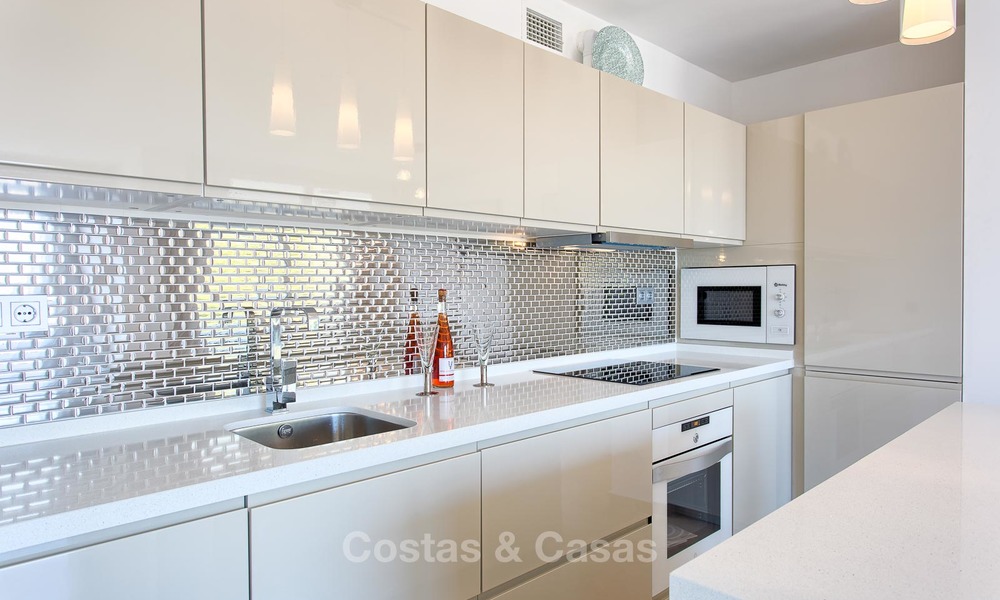 Cosy and bright apartment for sale, recently renovated, Nueva Andalucía, Marbella 6051