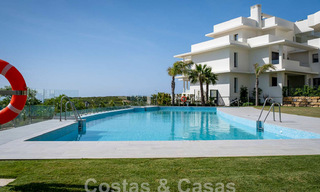New avant-garde townhouses for sale, breath taking sea views, Casares, Costa del Sol. Ready to move in. 44307 