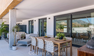 New modern apartments in a 5-star boutique resort for sale in Marbella with stunning sea views 802783 