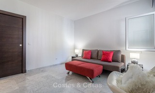Exquisite and spacious luxury apartment for sale, Marina Puente Romano, Golden Mile, Marbella 6252 