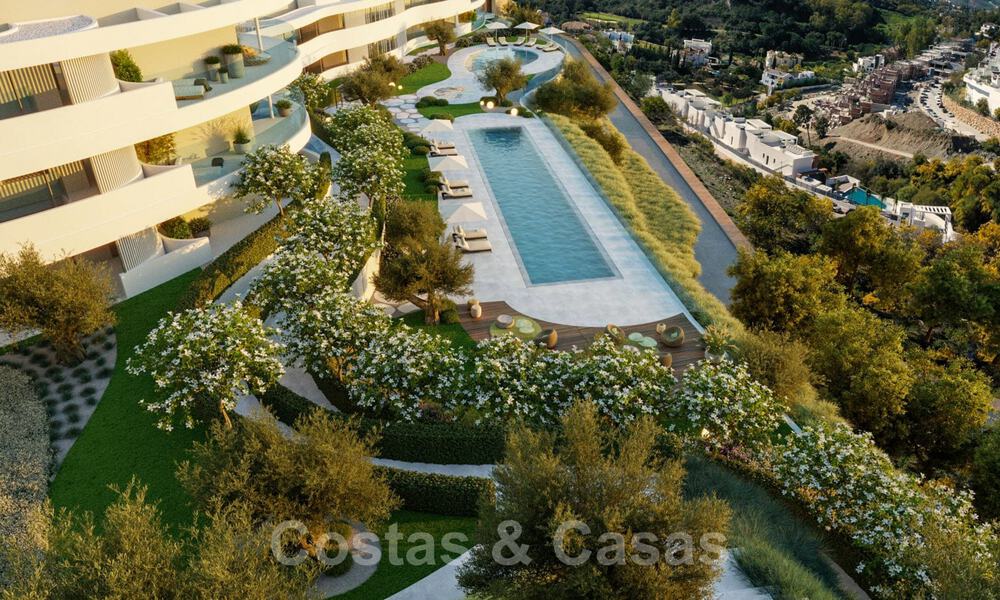 New, exquisite, contemporary apartments for sale, with extraordinary sea, golf and mountain views, Benahavis - Marbella. Last units! 31087