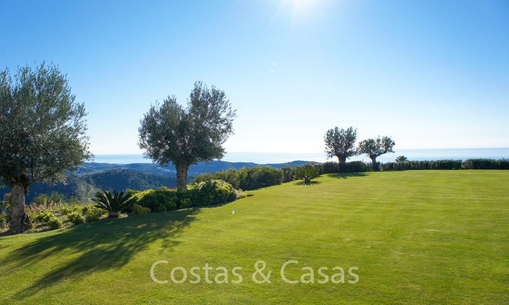 Majestic luxury villa in rural settings for sale, with amazing panoramic sea and mountain views, Benahavis - Marbella 6323