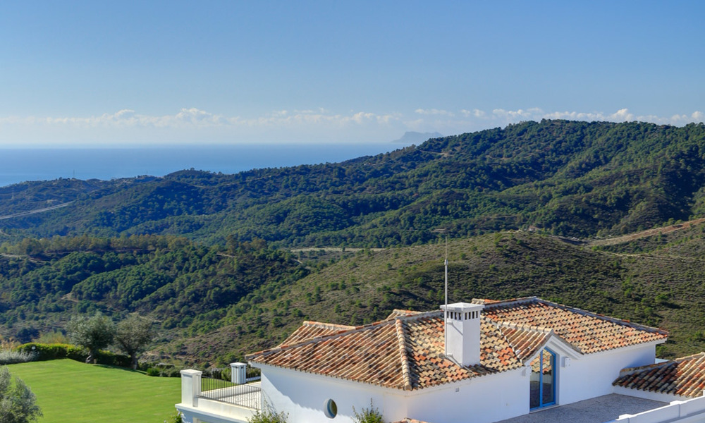 Majestic luxury villa in rural settings for sale, with amazing panoramic sea and mountain views, Benahavis - Marbella 6329