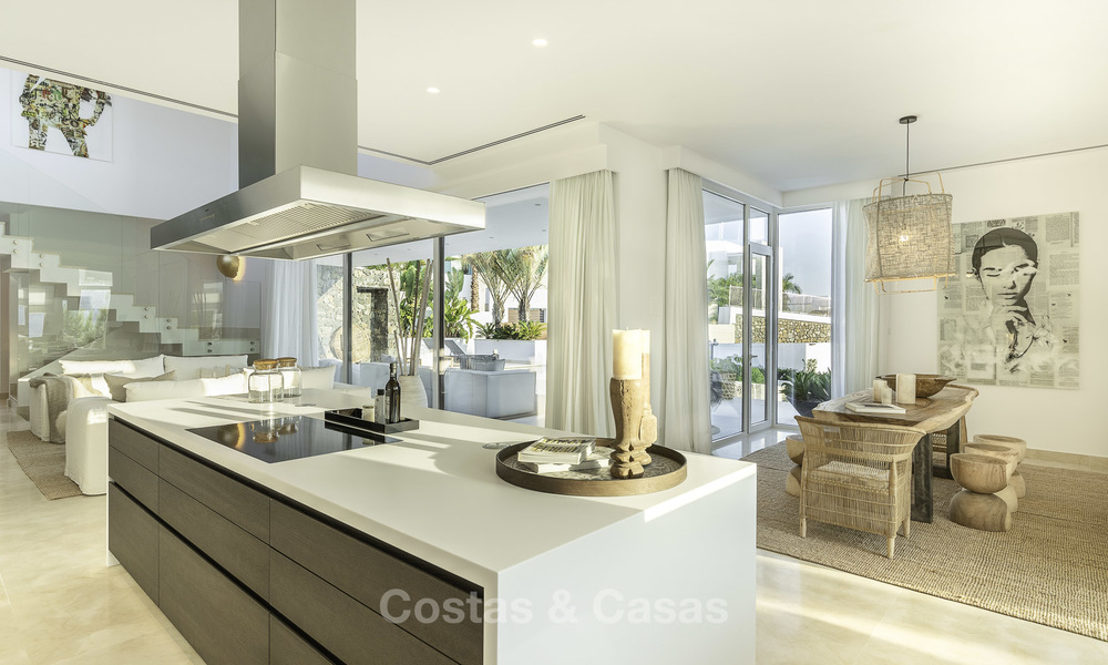 Superb new modern luxury villa in a top class golf resort for sale, Benahavis - Marbella 17195
