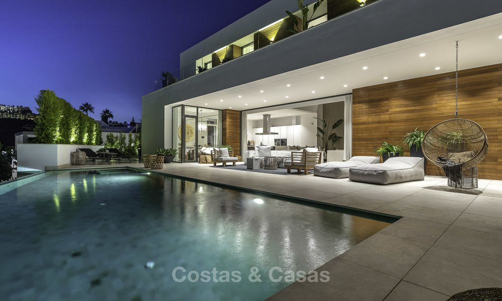 Superb new modern luxury villa in a top class golf resort for sale, Benahavis - Marbella 17202