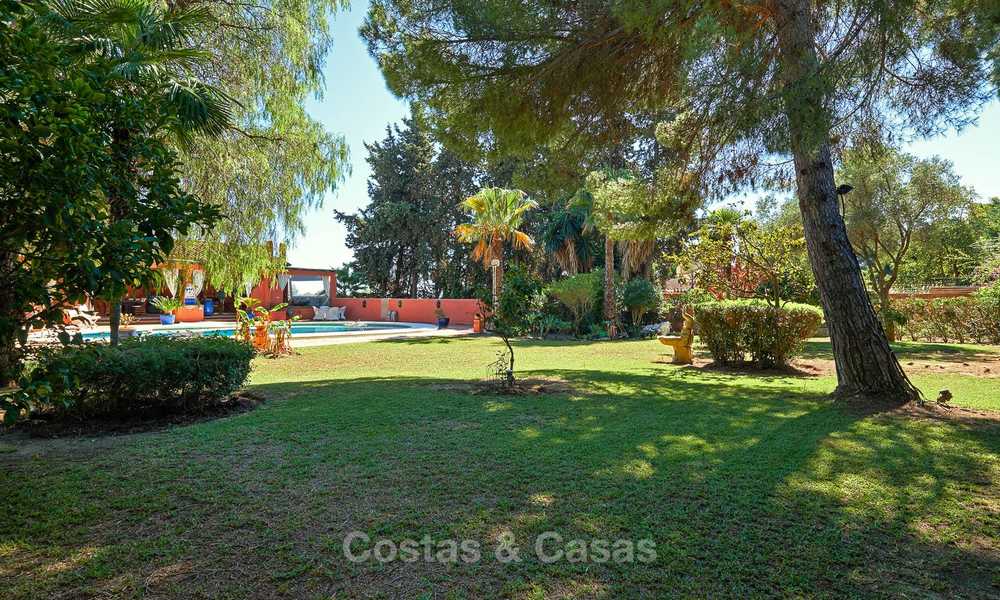 Spacious villa with good potential for sale, walking distance to the beach and Puerto Banus - Golden Mile, Marbella 6698