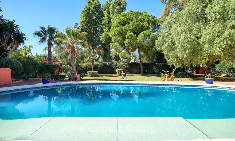 Spacious villa with good potential for sale, walking distance to the beach and Puerto Banus - Golden Mile, Marbella 6700