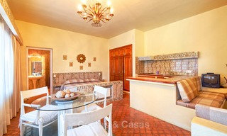 Spacious villa with good potential for sale, walking distance to the beach and Puerto Banus - Golden Mile, Marbella 6741 