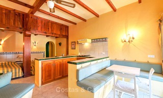 Spacious villa with good potential for sale, walking distance to the beach and Puerto Banus - Golden Mile, Marbella 6743 