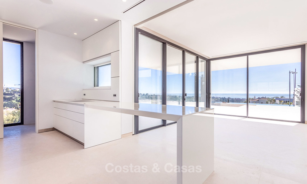 Majestic modern villa with panoramic sea views for sale, front-line golf, Benahavis - Marbella 7808