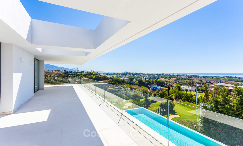 Majestic modern villa with panoramic sea views for sale, front-line golf, Benahavis - Marbella 6843