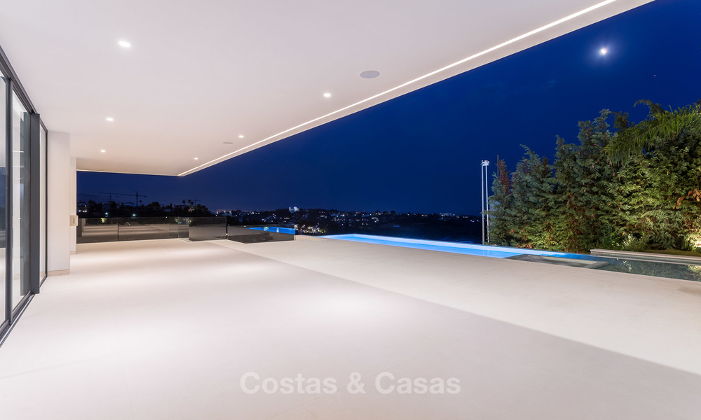 Majestic modern villa with panoramic sea views for sale, front-line golf, Benahavis - Marbella 6876