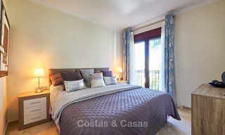 Very attractive luxury beach front apartment with fantastic sea views for sale - New Golden Mile, Marbella - Estepona 7026 
