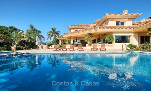 Magnificent rustic-style luxury villa with breath-taking sea and mountain views - Golf Valley, Nueva Andalucia, Marbella 7239