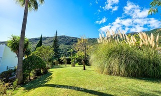 Unique country-house with stunning sea views on a large plot of land for sale, Estepona 7450 