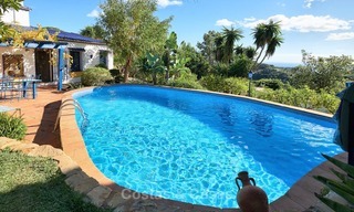 Unique country-house with stunning sea views on a large plot of land for sale, Estepona 7460 
