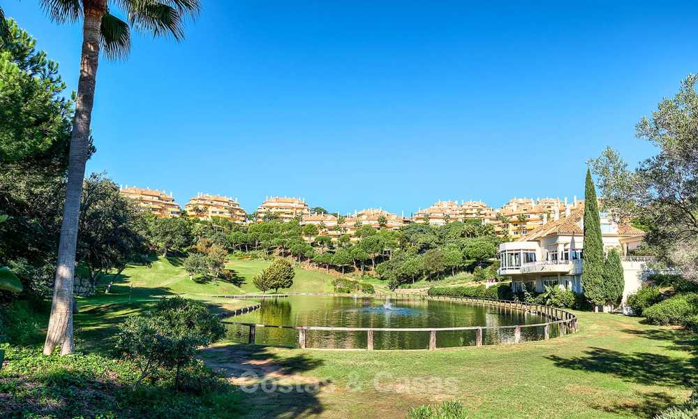 Spacious ground floor luxury apartment with sea views for sale in Elviria, Marbella East 7521