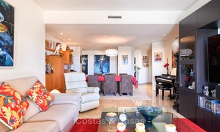 Spacious ground floor luxury apartment with sea views for sale in Elviria, Marbella East 7533 