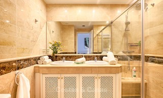 Spacious ground floor luxury apartment with sea views for sale in Elviria, Marbella East 7536 