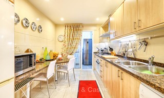 Spacious ground floor luxury apartment with sea views for sale in Elviria, Marbella East 7542 