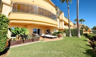 Spacious ground floor luxury apartment with sea views for sale in Elviria, Marbella East 7550 