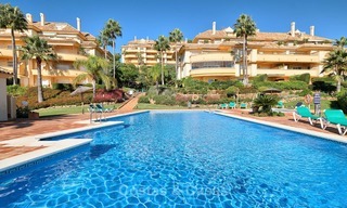 Spacious ground floor luxury apartment with sea views for sale in Elviria, Marbella East 7553 