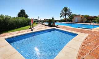 Spacious ground floor luxury apartment with sea views for sale in Elviria, Marbella East 7554 