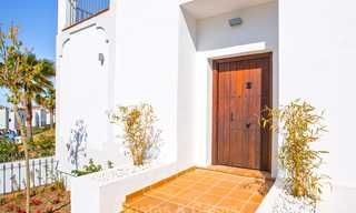 Elegant new turnkey villas with sea views for sale, front line golf, New Golden Mile, Marbella - Estepona 7555 