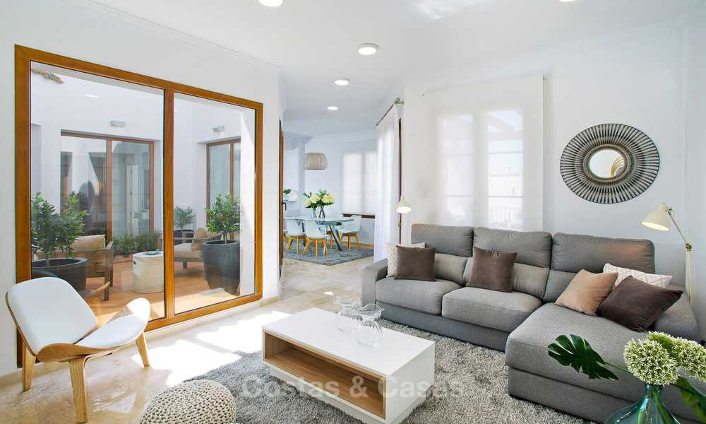Elegant new turnkey villas with sea views for sale, front line golf, New Golden Mile, Marbella - Estepona 7562