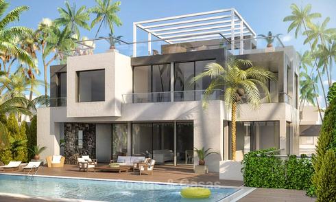 Beachside shell villa in an upmarket urbanisation for sale, Golden Mile, Marbella 7610
