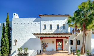 Exclusive palatial villa in Mediterranean style for sale - Nueva Andalucia, Marbella 7654 