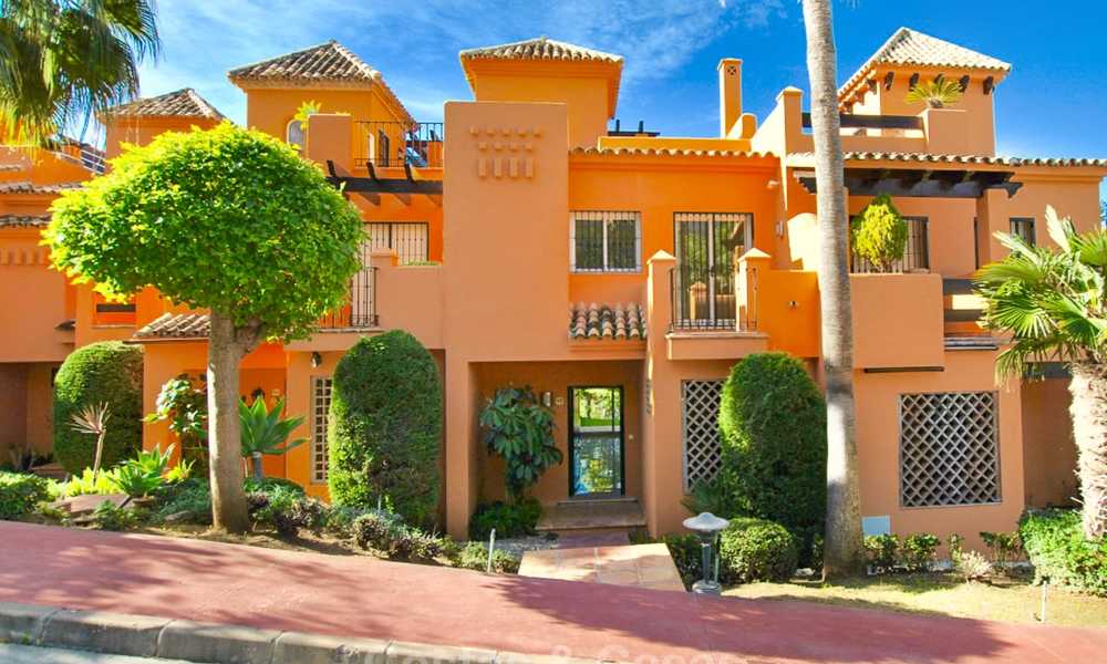 Recently refurbished Andalusian style townhouse near golf course for sale, Benahavis, Marbella 7687