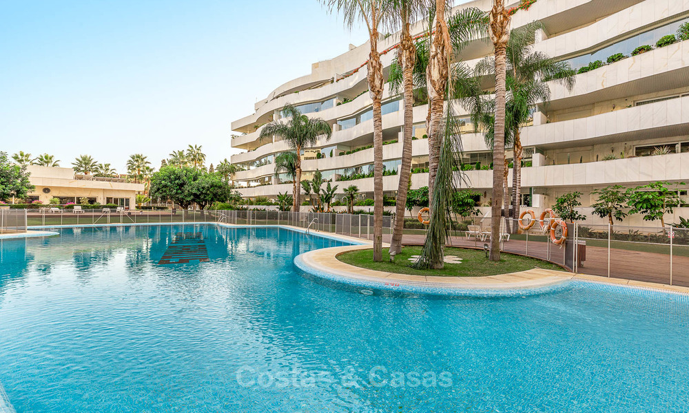 Luxury apartment in a prestigious beachside complex for sale, Puerto Banus, Marbella 7769