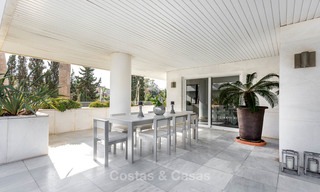 Luxury apartment in a prestigious beachside complex for sale, Puerto Banus, Marbella 7780 
