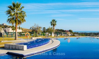 Spacious, bright and modern luxury penthouse for sale with golf and sea views in Marbella - Benahavis 7730 