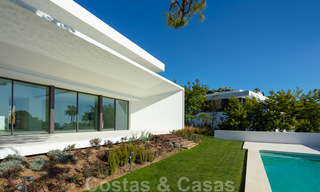 New contemporary luxury villas with sea views for sale, in an exclusive urbanisation in Benahavis - Marbella 21654 