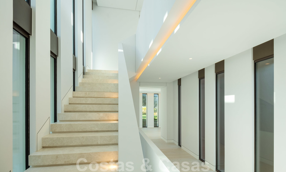 New contemporary luxury villas with sea views for sale, in an exclusive urbanisation in Benahavis - Marbella 21658