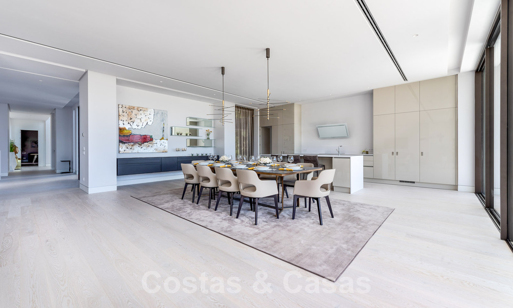 New contemporary luxury villas with sea views for sale, in an exclusive urbanisation in Benahavis - Marbella 37229