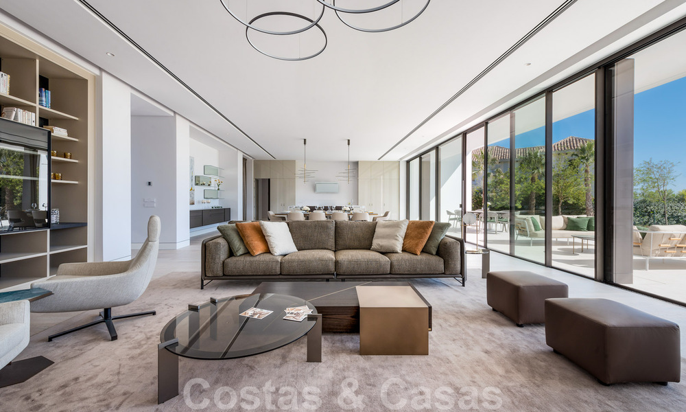 New contemporary luxury villas with sea views for sale, in an exclusive urbanisation in Benahavis - Marbella 37233