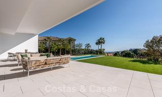 New contemporary luxury villas with sea views for sale, in an exclusive urbanisation in Benahavis - Marbella 37238 