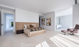 New contemporary luxury villas with sea views for sale, in an exclusive urbanisation in Benahavis - Marbella 37241 