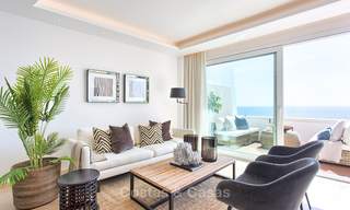 Outstanding front line beach penthouse apartment with private heated pool for sale in a luxury complex on the New Golden Mile, Marbella - Estepona 7870 