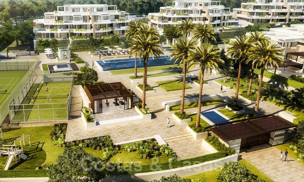 New luxury front line beach villas for sale in an exclusive complex, New Golden Mile, Marbella - Estepona 40488