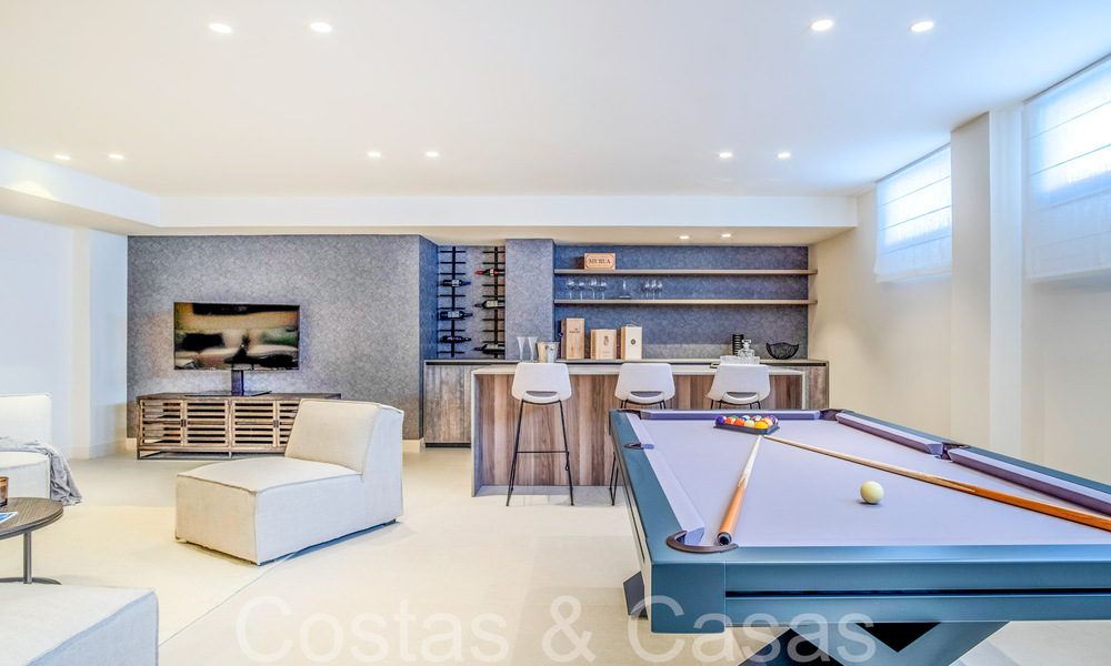 New luxury front line beach villa for sale in an exclusive complex, New Golden Mile, Marbella - Estepona 69840